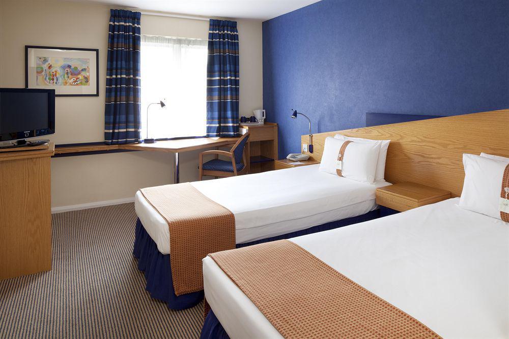 Holiday Inn Express Peterborough By Ihg Rum bild